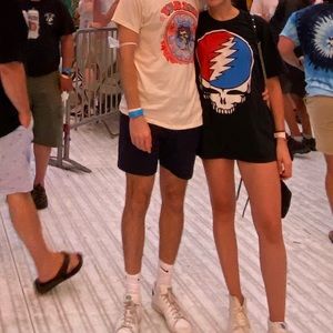 Comfort Colors Grateful Dead Tee Size M